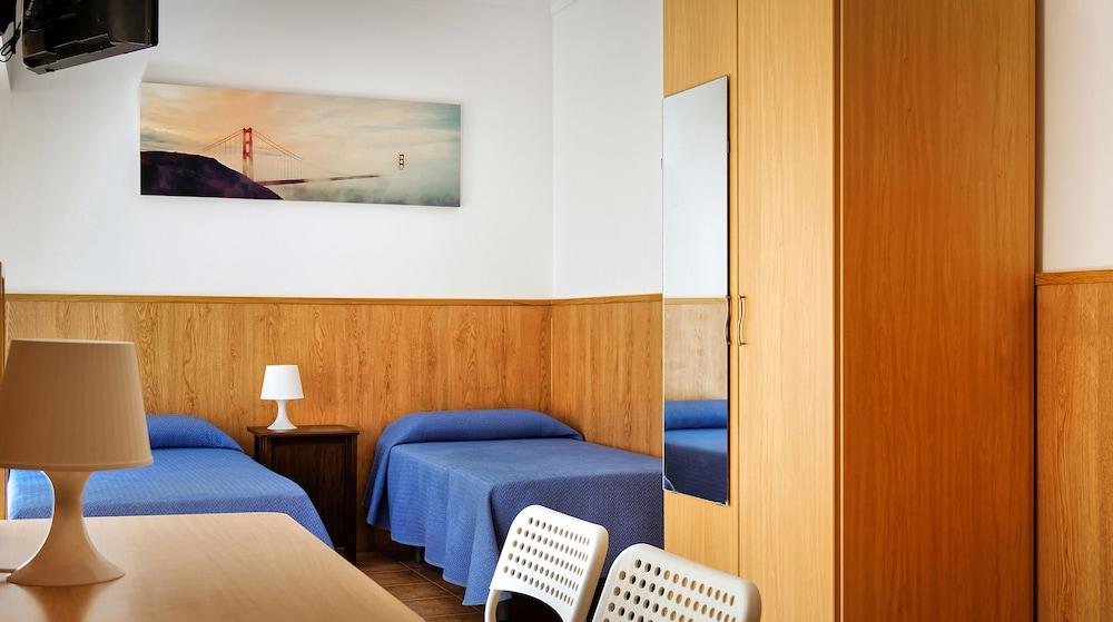 Irati Hotel Benidorm Kültér fotó